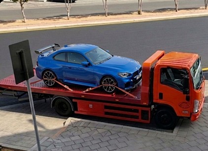 سطحة هيدروليك الحمدانية لنقل السيارات الفارهة والرياضية بجدة بأمان تام واحترافية عالية على مدار الساعة.
